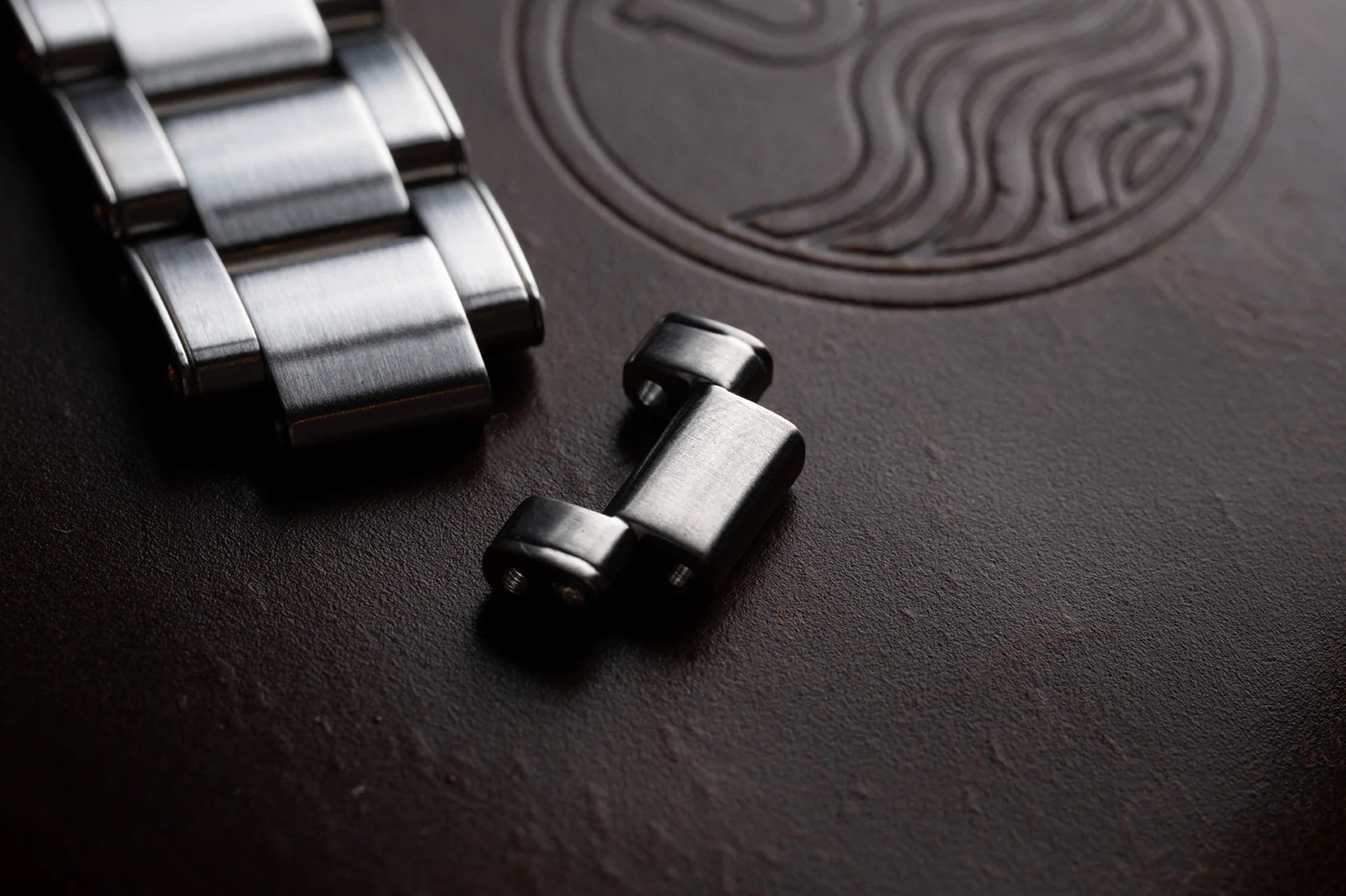 Half Link for Stock Bracelet (Tudor Black Bay Pro)