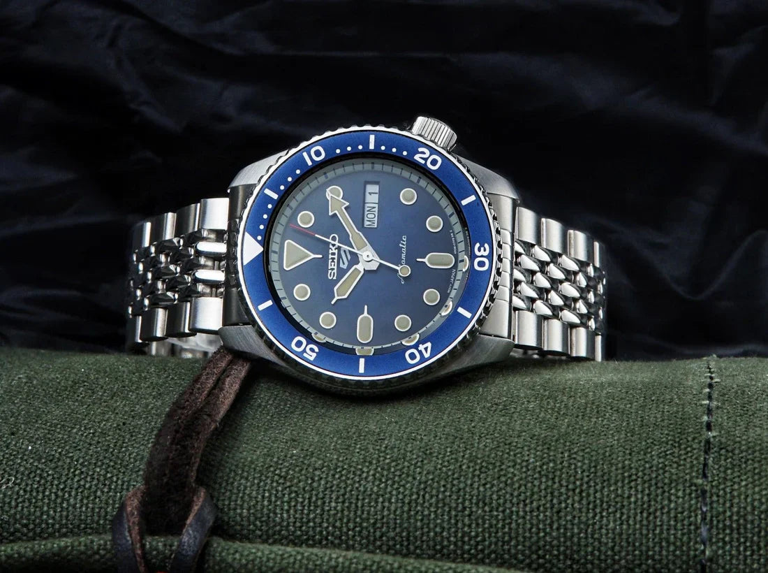 Blue Seiko diver on a beads-of-rice bracelet