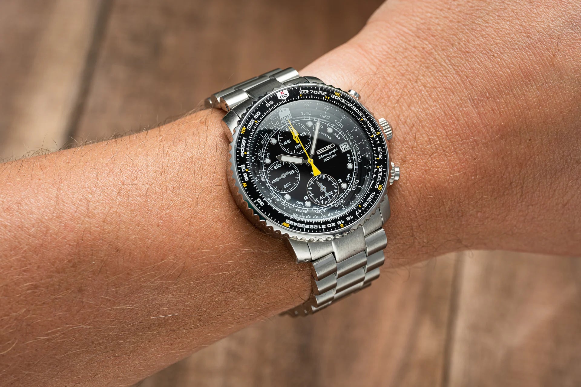 Seiko flightmaster bracelet best sale