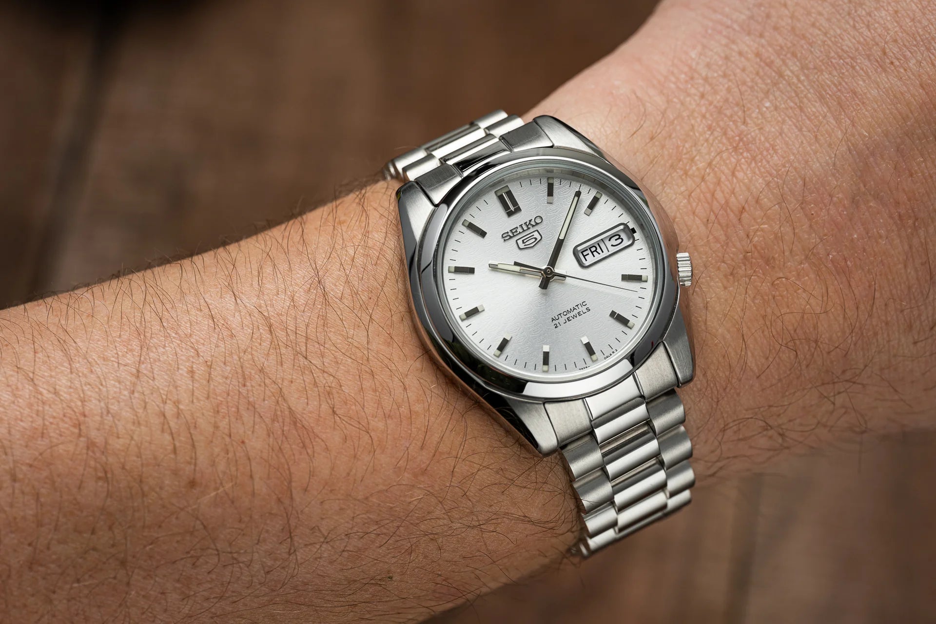 Seiko 5 metal bracelet best sale