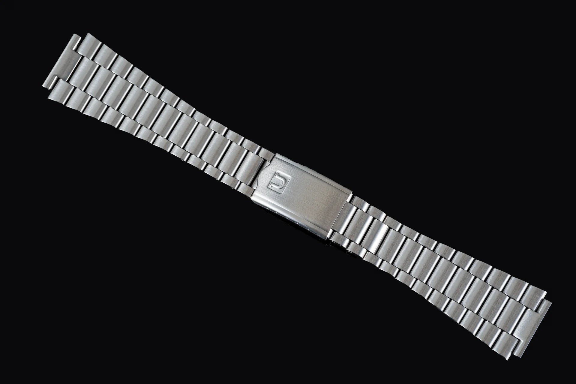 Lot - An Omega Seamaster De Ville gentleman's stainless steel bracelet  watch 1960s,