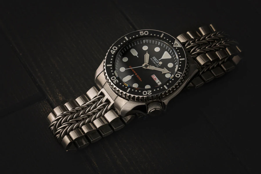 Razor-Wire Bracelet (Seiko SKX007)