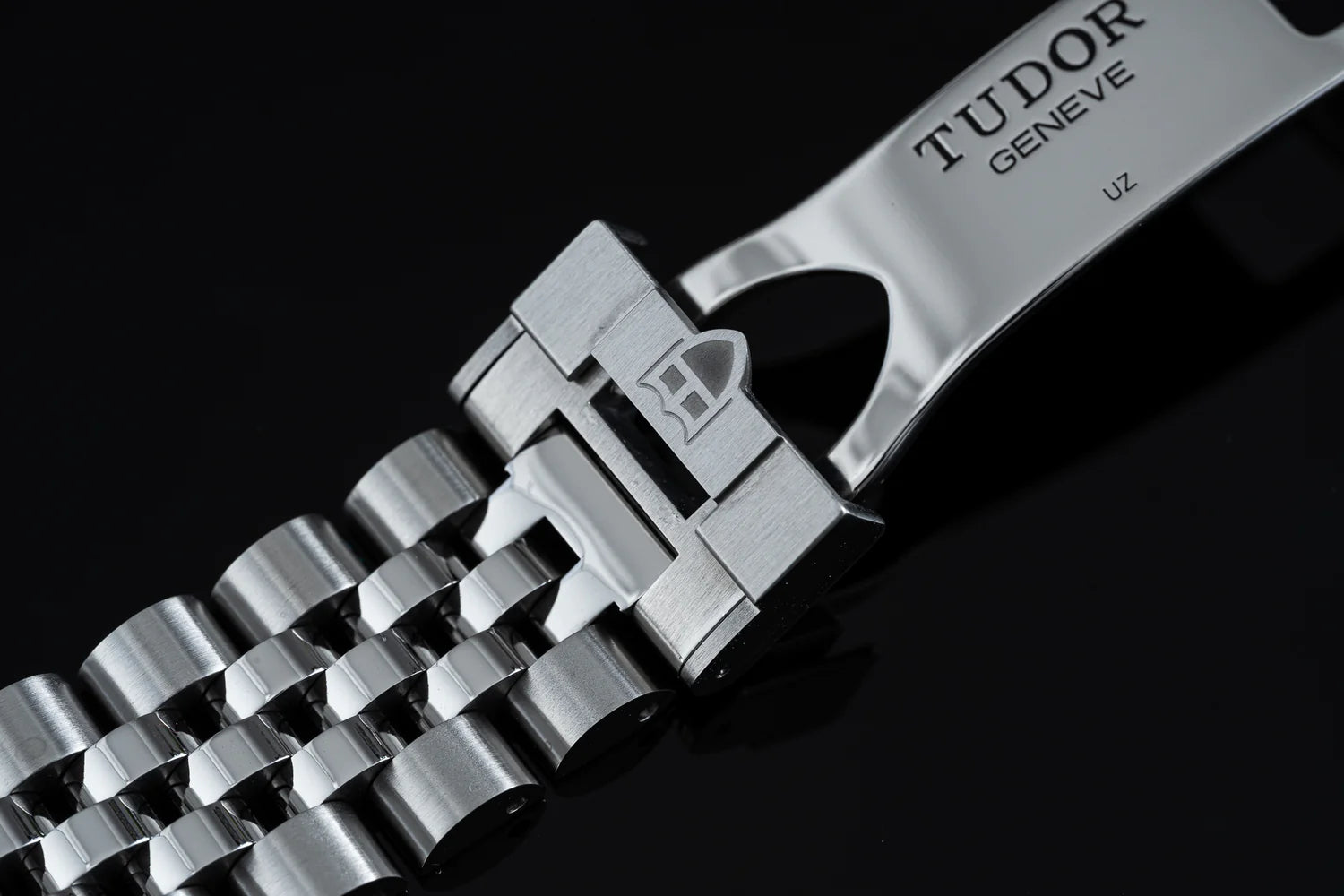 Executive Bracelet (Tudor Black Bay Pro)