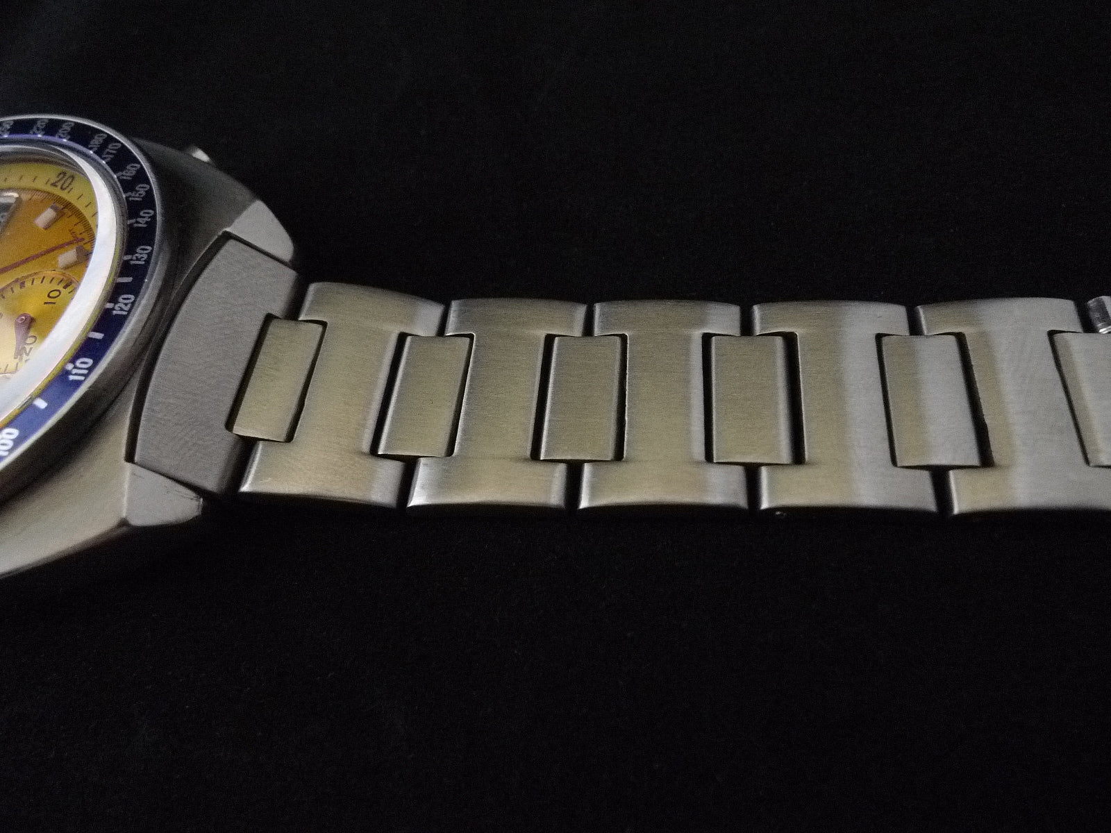 Solid Link Tapered H-Link Bracelet for the 6139