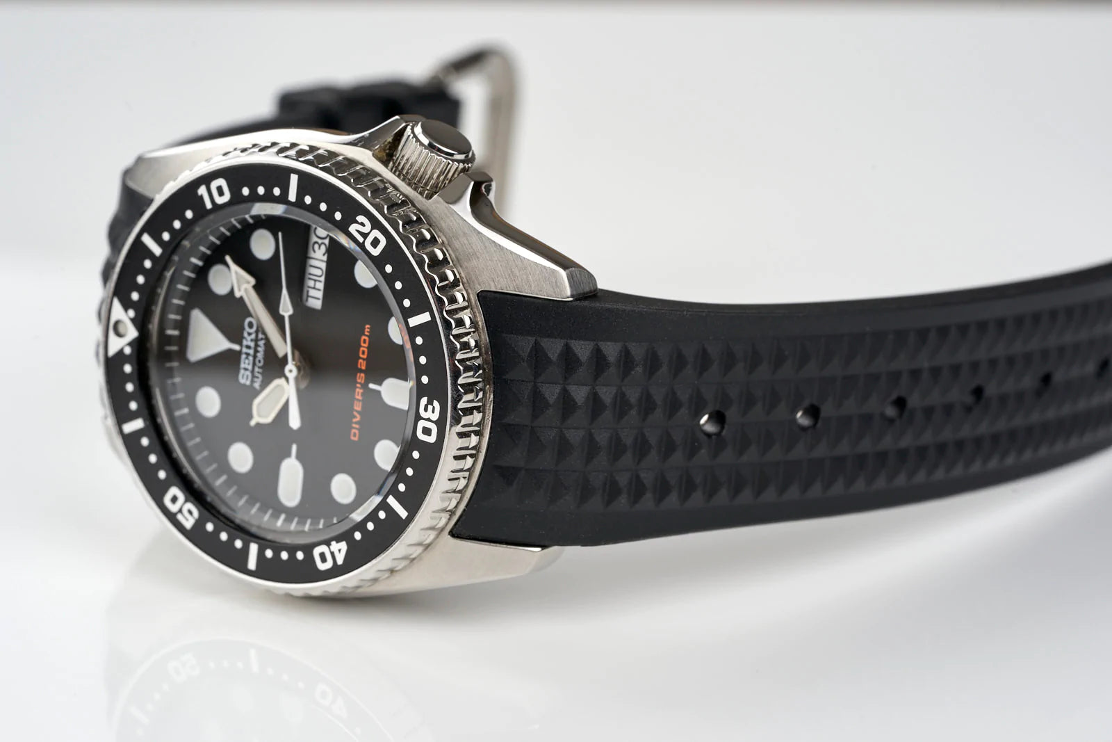Custom Curved Waffle Strap Seiko SKX013 unlimitedstraps