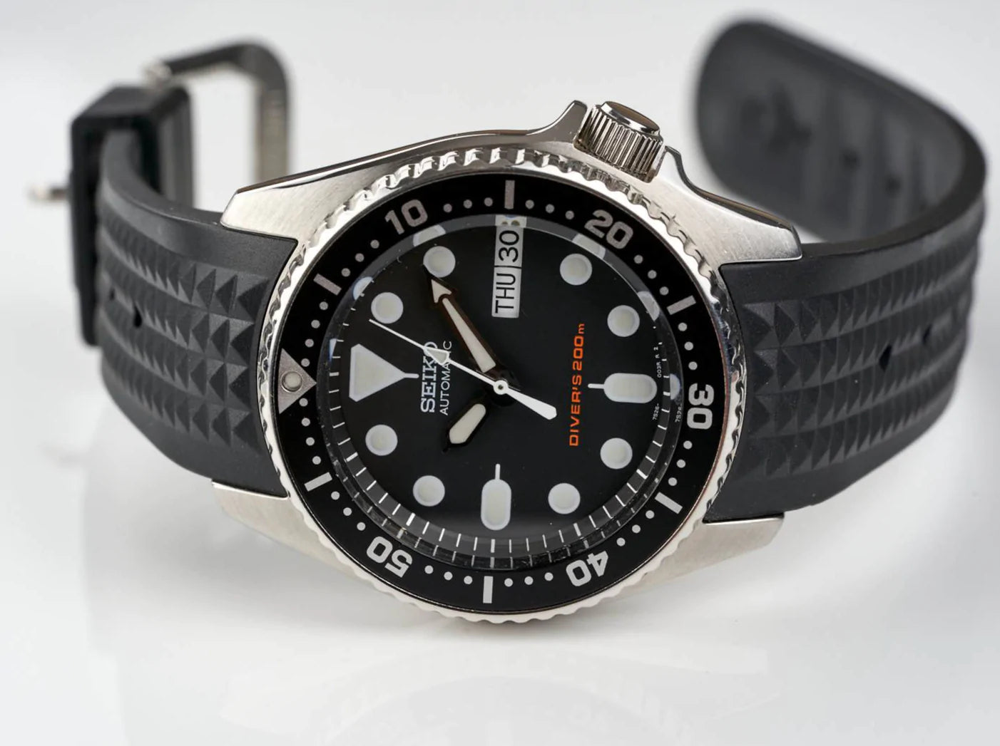 Custom Curved Waffle Strap Seiko SKX013 unlimitedstraps
