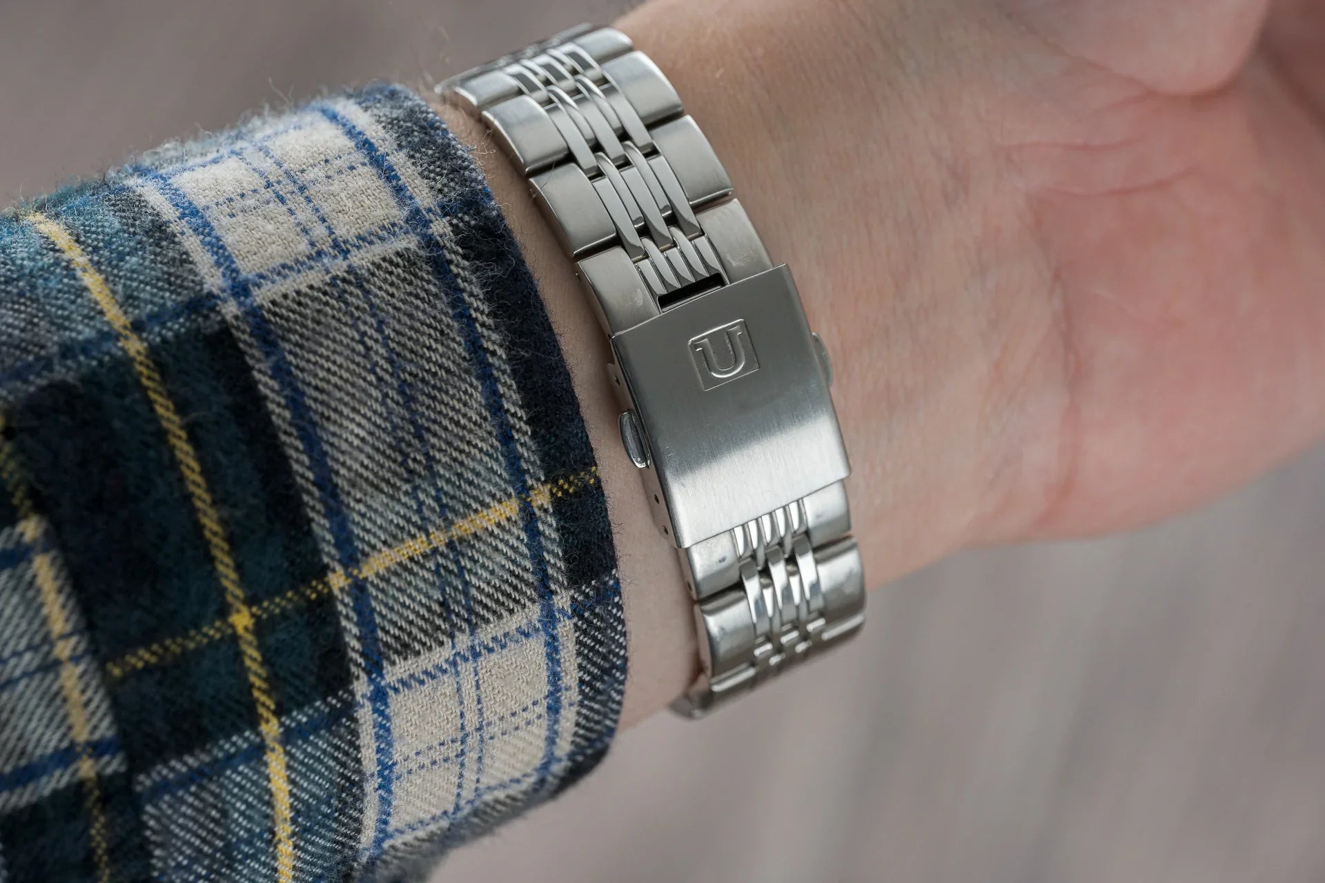 Metal bracelets